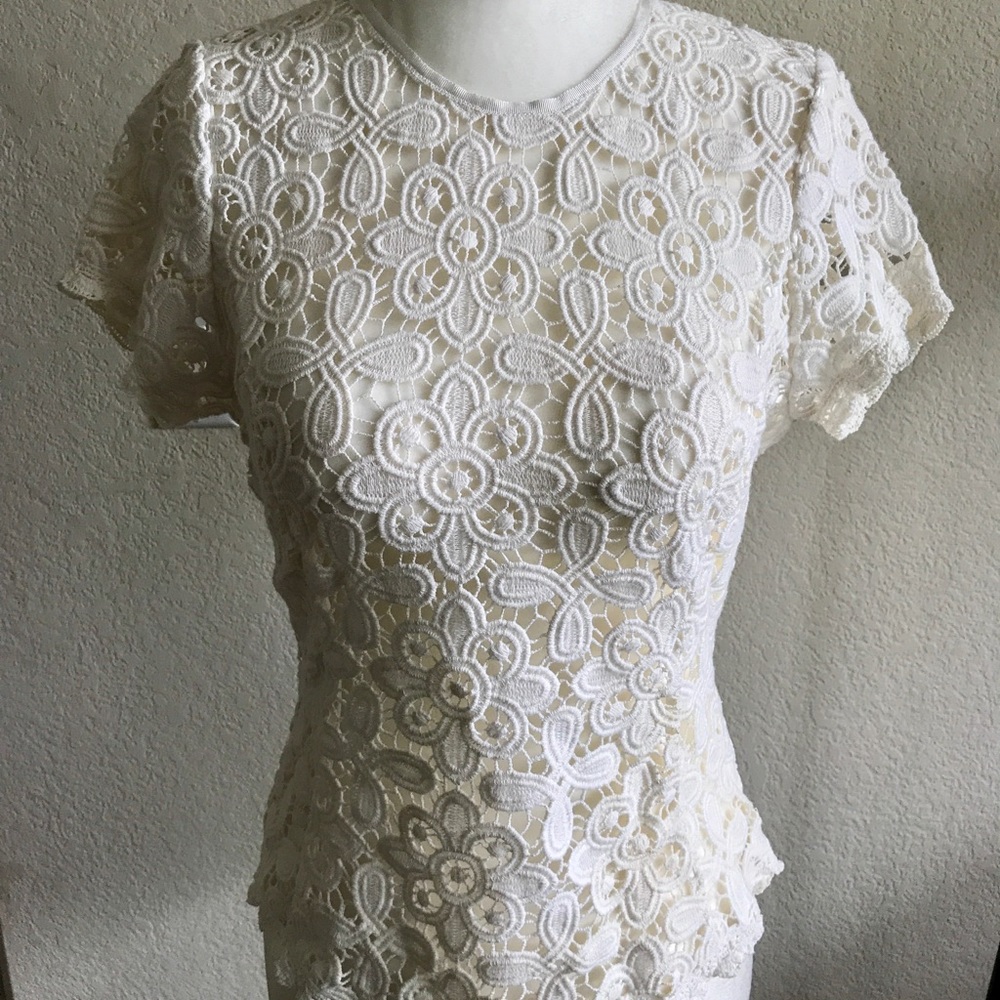 White Exclusive Floral Lace Zipper Top